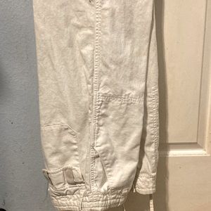Guess white pants size 31